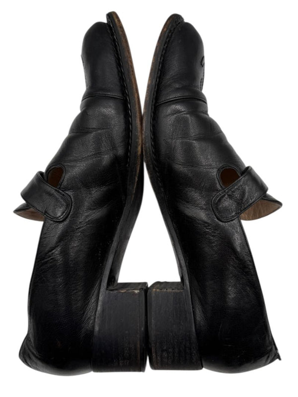 CHANEL CC Leather Buckle Shoes – Size 40 – Black