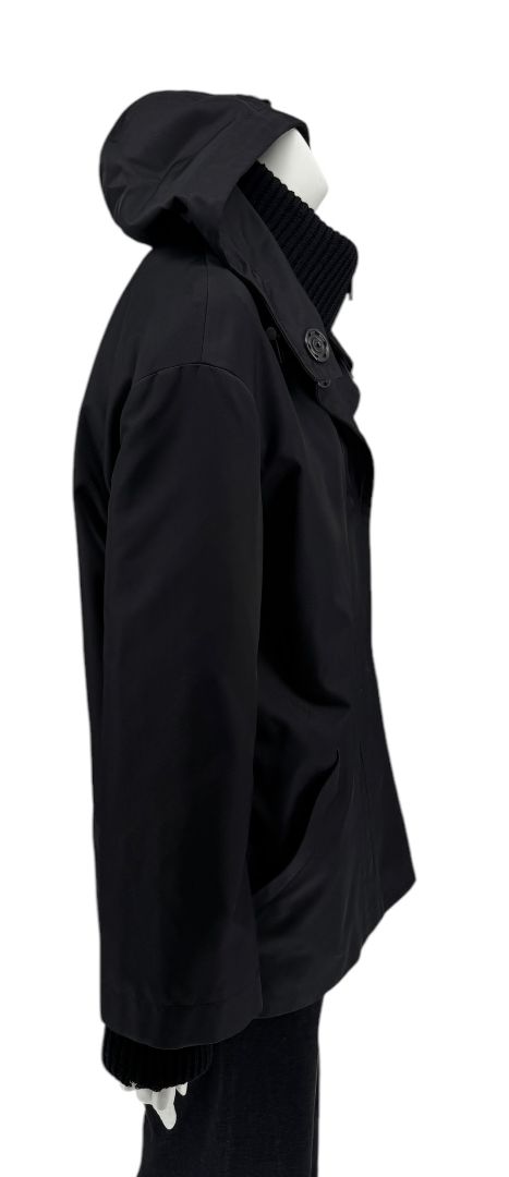 Akris Punto Black 2-in-1 Convertible Jacket – Size 10