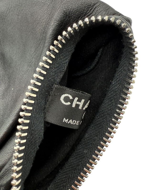 Chanel Black Lambskin Fingerless Gloves with Silver Zipper Trim – Size 7½