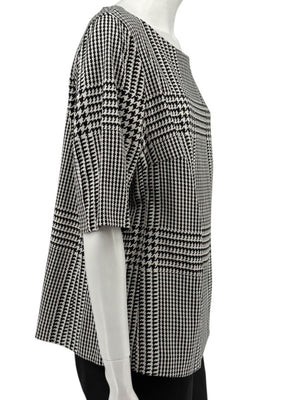 Escada Black & Ivory Houndstooth Knit Top – Size EU 44 (US 14)