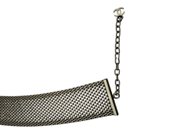 CHANEL Camellia with mesh silver choker collar.