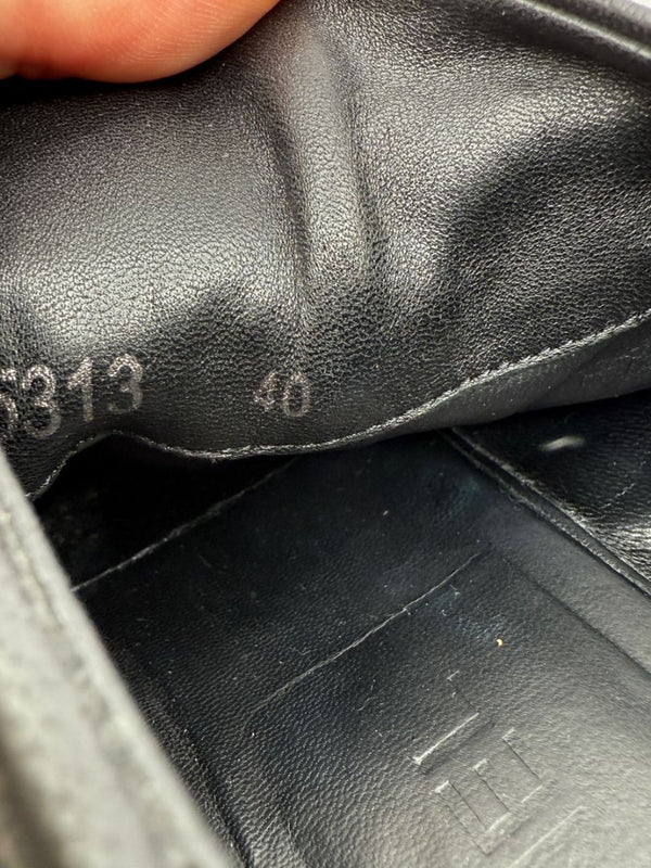 Chanel Black Leather & Patent Cap Toe Sneakers – Size 40