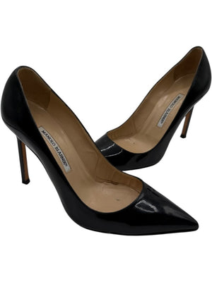 Manolo Blahnik Black Patent Leather Classic Pumps – Size 39