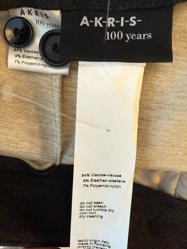 Akris Charcoal Gray Slim Ankle Trousers – Size IT 42 (US 6)