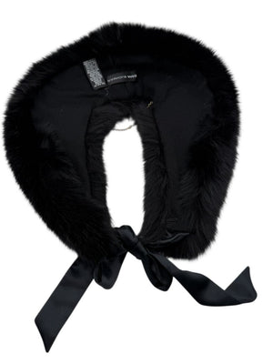 Dana Buchman Genuine Blue Fox Fur Collar – Pristine Condition