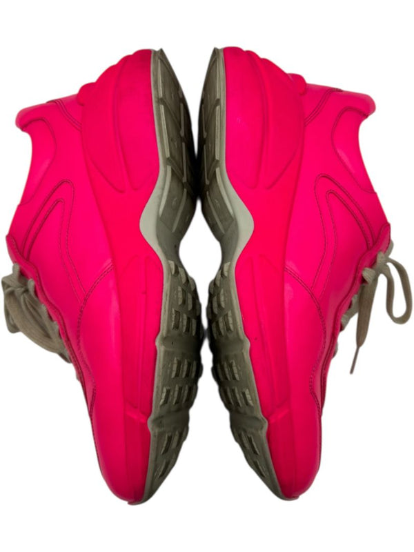 Gucci Rhyton Neon Pink Leather Low-Top Sneakers – Size 39
