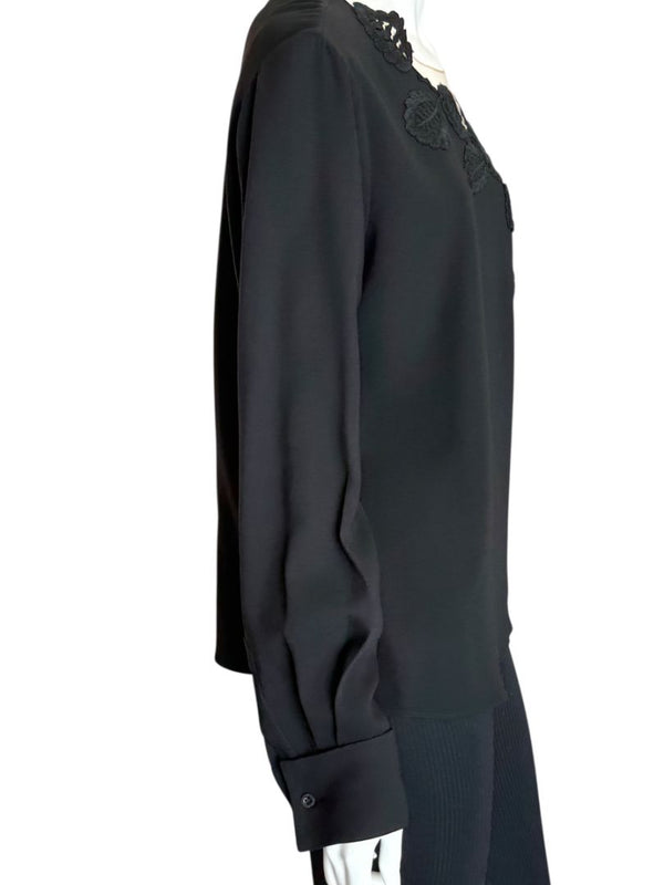 Oscar de la Renta Resort 2019 Black Silk Embroidered Illusion Neck Blouse – Size 8 - NWT