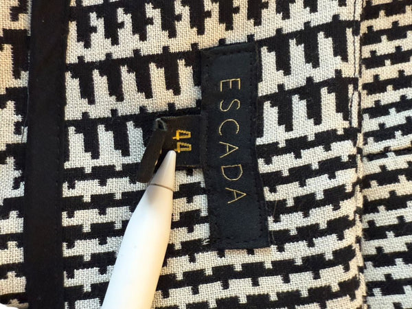 Escada Black & Ivory Houndstooth Knit Top – Size EU 44 (US 14)