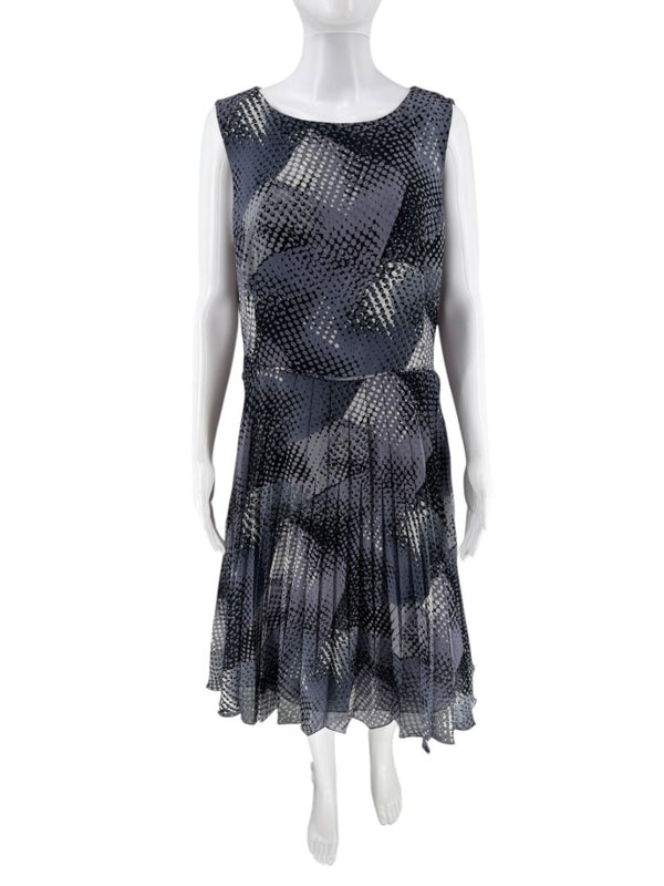 Armani Collezioni Grey & Black Abstract Dot Pleated Dress – Size 12 / IT 48