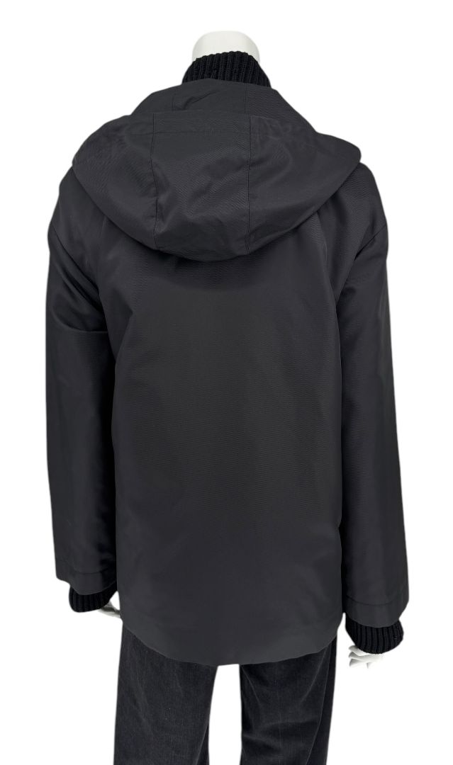 Akris Punto Black 2-in-1 Convertible Jacket – Size 10