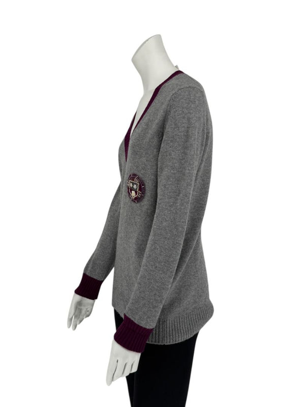Chanel 2007A Grey and Purple Cashmere Beaded Crest Detail V Neck Sweater - Size 44