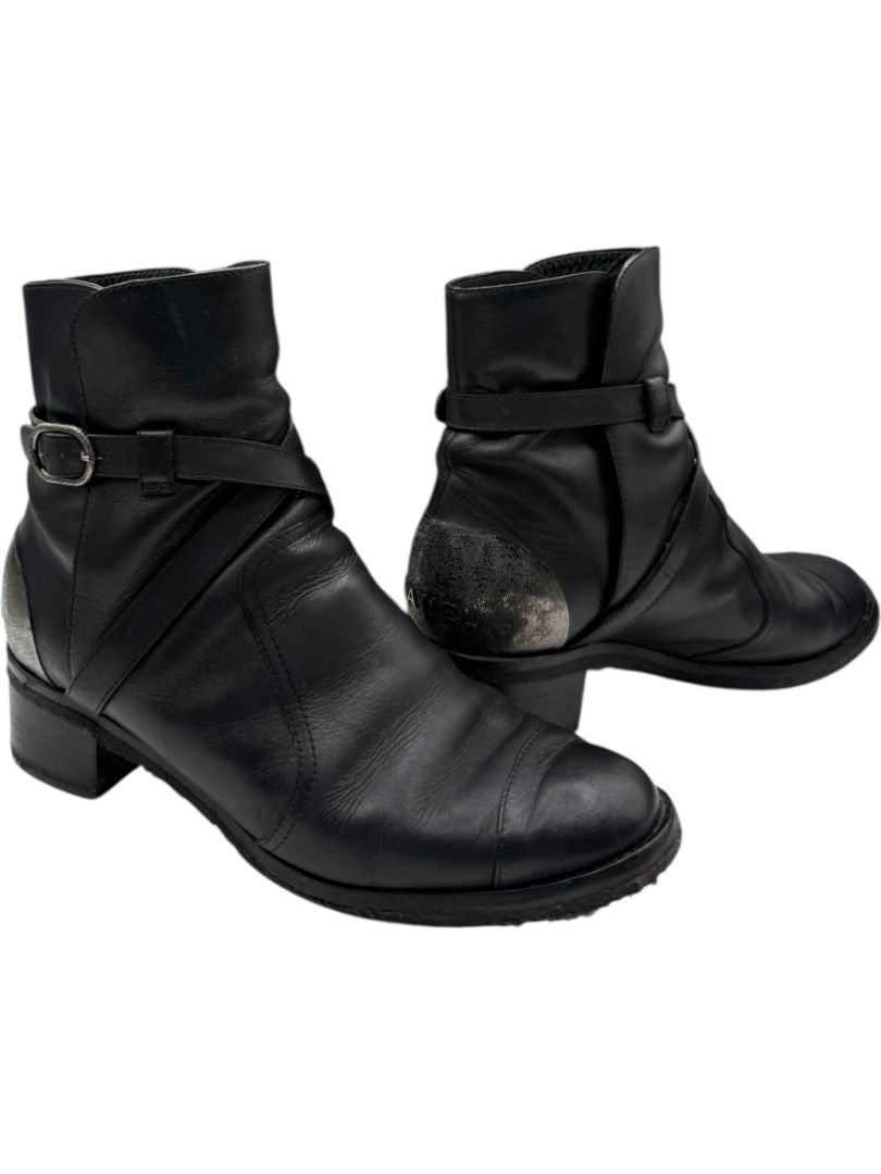 Chanel Black Leather Ankle Boots with Distressed Logo Heel – Size 40 (US 10)