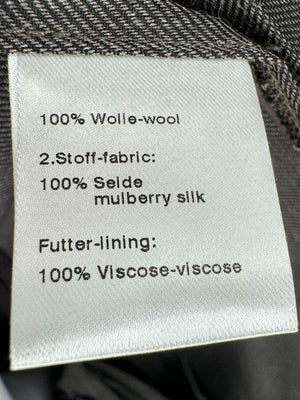 Akris Grey Wool & Silk Blend Pant Suit – Size 10