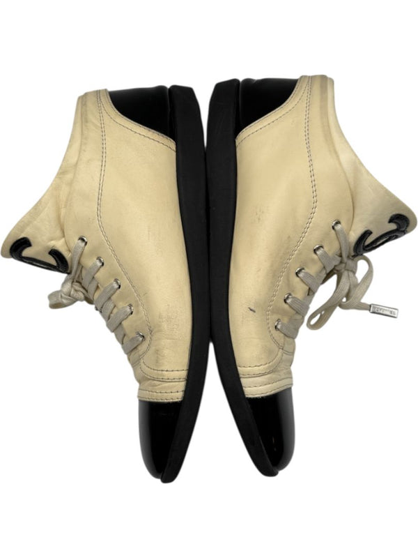 Chanel Cap-Toe Leather Sneakers in Beige and Black – Size 41