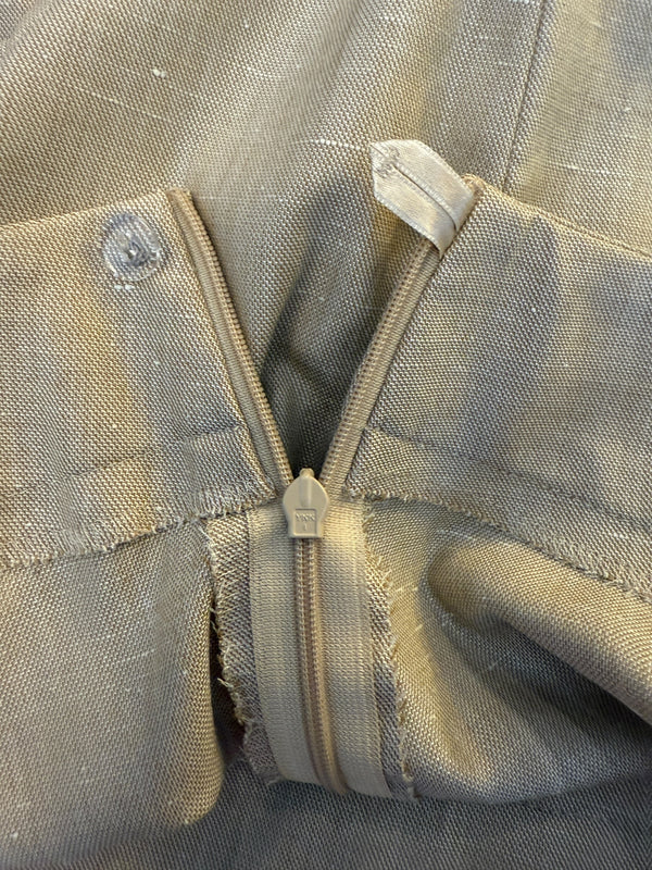 Escada Beige Wool-Silk Blend Two-Piece Suit – Size 42 (Blazer & Pants)