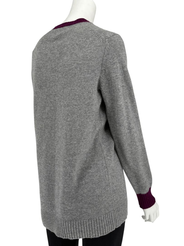 Chanel 2007A Grey and Purple Cashmere Beaded Crest Detail V Neck Sweater - Size 44
