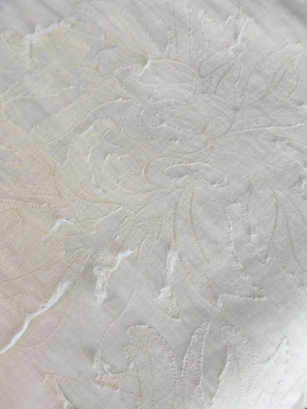 Fendi White Linen Sleeveless Tunic with Textured Floral Appliqué – Size L