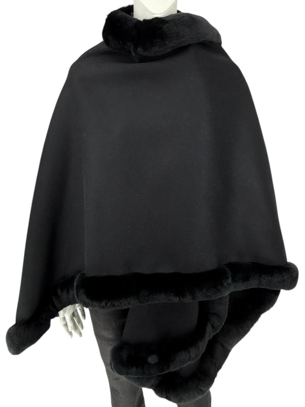 Pamella Roland Black Wool Fur Trim Cape Coat Made in New York – O/S
