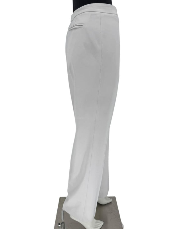 Oscar by Oscar de la Renta Greyish-White Two-Piece Suit – Size 12