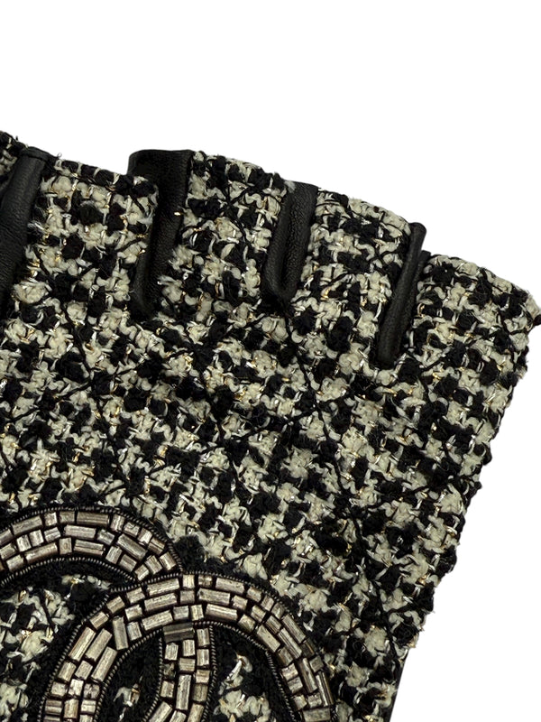 Chanel Black Tweed & Lambskin Fingerless Gloves – Size 7½