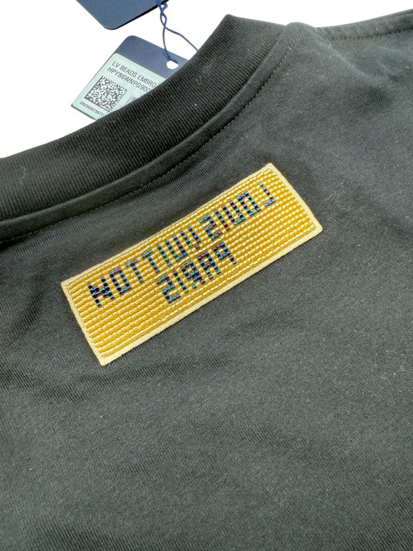 Louis Vuitton Men’s Ombré Jewel Logo Short-Sleeve T-Shirt –Size Small-Pristine New Condition