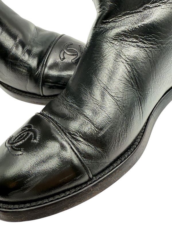 Chanel CC Captoe Black Leather Riding Boots – Size 36.5