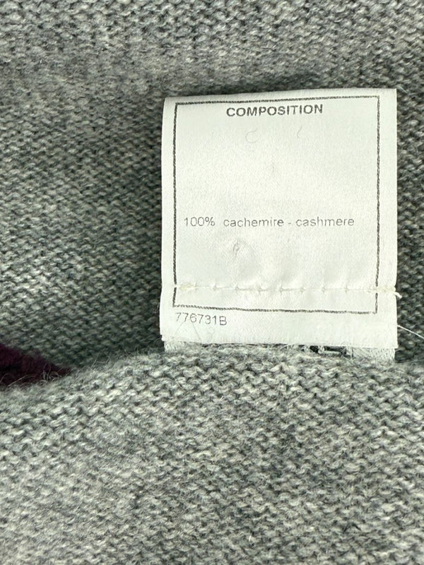 Chanel 2007A Grey and Purple Cashmere Beaded Crest Detail V Neck Sweater - Size 44