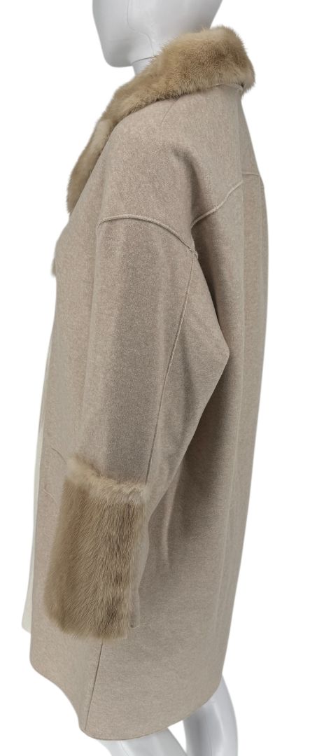 Agona Beige Cashmere Coat with Mink Fur Trim – Size S
