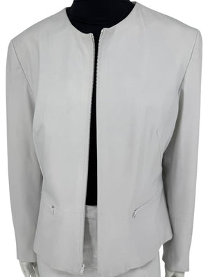Oscar by Oscar de la Renta Greyish-White Two-Piece Suit – Size 12