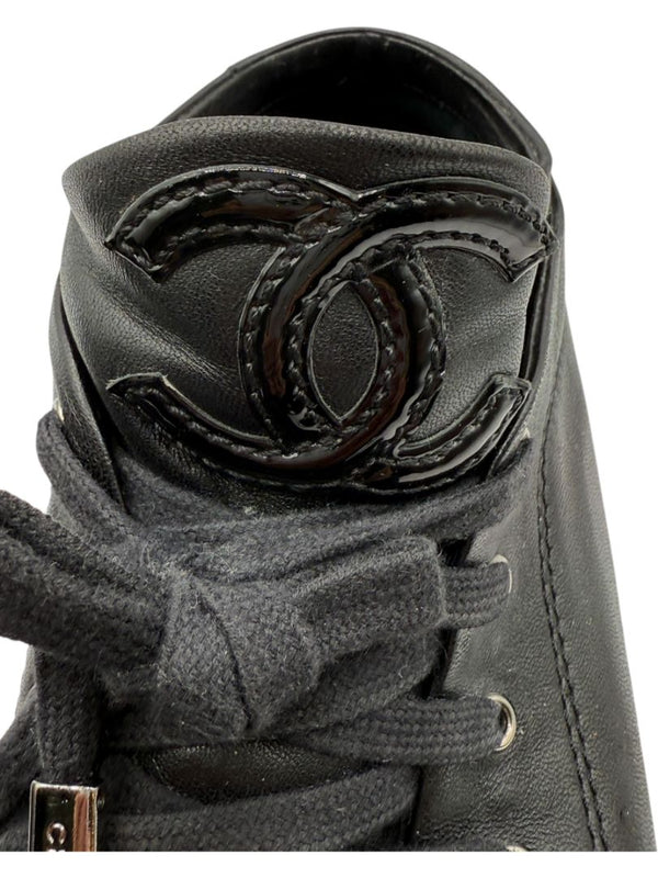 Chanel Black Leather & Patent Cap Toe Sneakers – Size 40