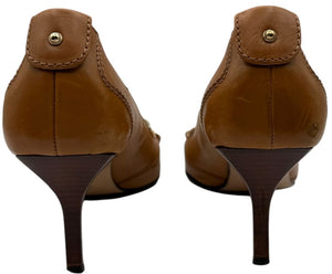 Gucci Tan Leather Horsebit Pumps – Size 36.5 – Good Preowned Condition