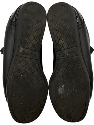 Chanel Black Leather & Patent Cap Toe Sneakers – Size 40