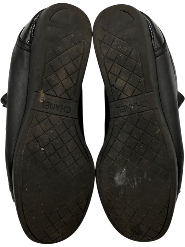 Chanel Black Leather & Patent Cap Toe Sneakers – Size 40