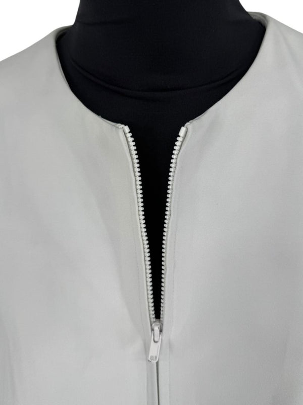 Oscar by Oscar de la Renta Greyish-White Two-Piece Suit – Size 12