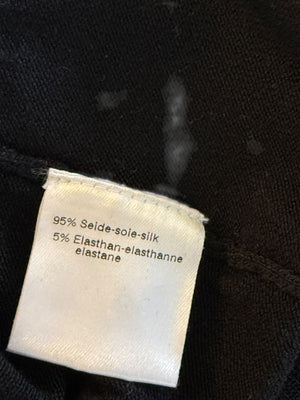 Akris Black Silk-Blend Knit Tank with Contrast V-Neck Trim – Size US 18