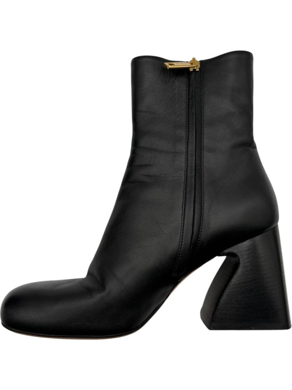 Sportmax Black Leather Square Toe Boots – Size 38.5