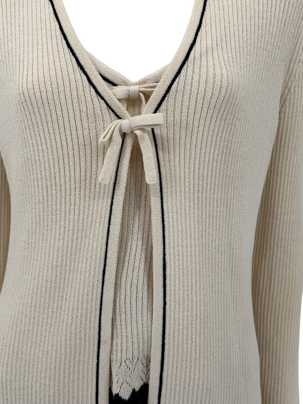 St. John Collection Cream Knit Twin Set with Black Trim – Size 6