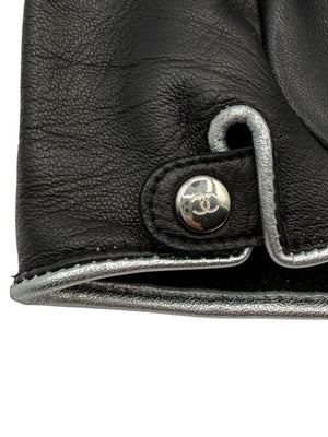 Chanel Quilted Lambskin Beaded CC Fingerless Gloves – Size 7½ – Excellent Preowned Condition (Rare)
