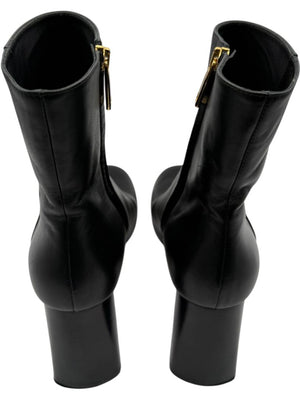 Sportmax Black Leather Square Toe Boots – Size 38.5