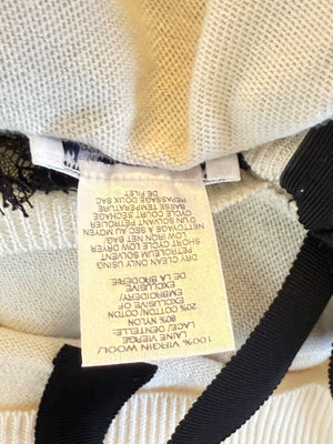 Oscar de la Renta Ivory Knit Sweater with Black Lace Embellished Collar – Size XL