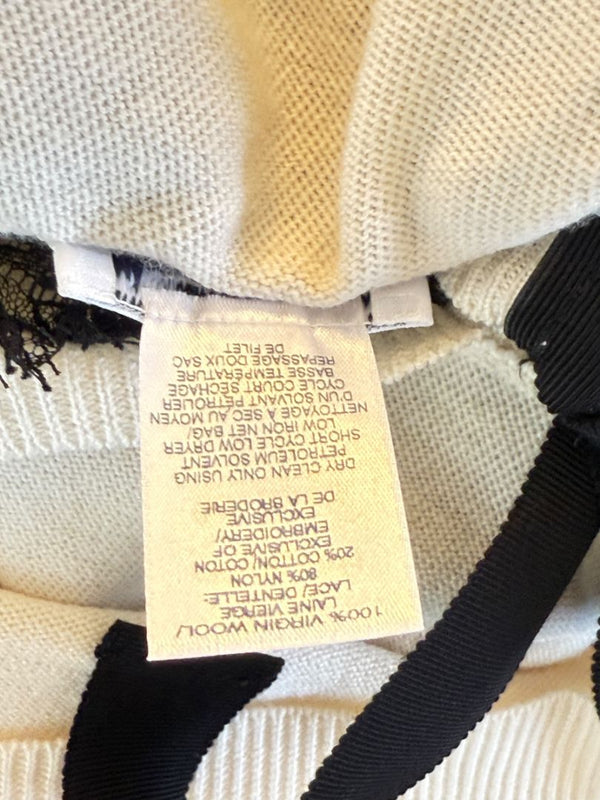Oscar de la Renta Ivory Knit Sweater with Black Lace Embellished Collar – Size XL