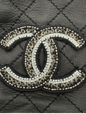 Chanel Quilted Lambskin Beaded CC Fingerless Gloves – Size 7½ – Excellent Preowned Condition (Rare)