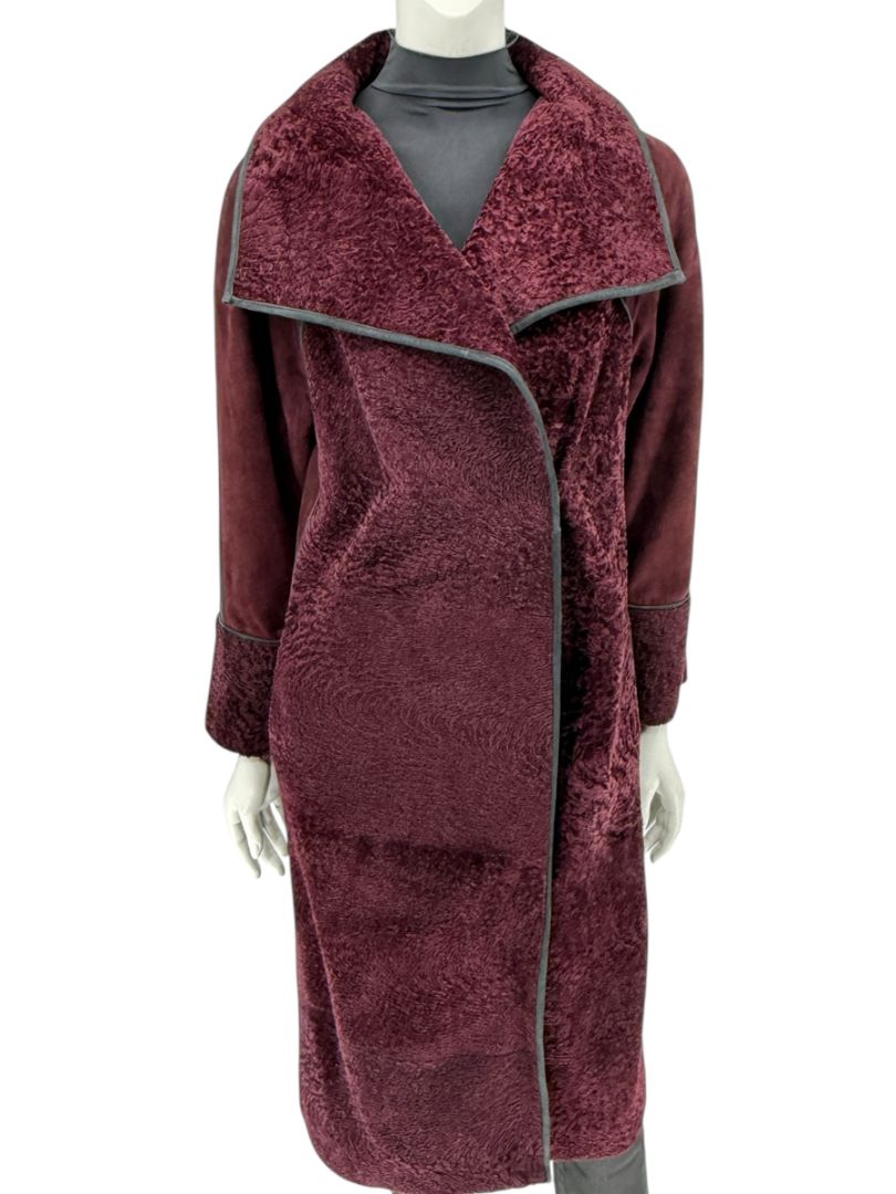 Pamella Roland Burgundy Shearling Cape Style Jacket with Leather Trim – Large