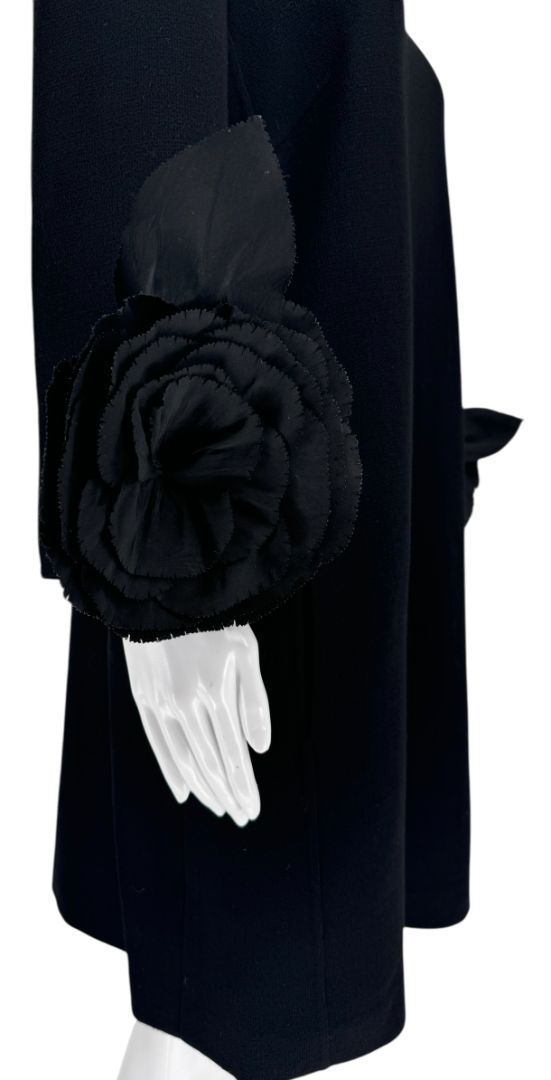 Oscar de la Renta Black Floral Cuff Mini Dress – Size 12 – NWT