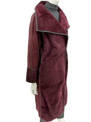 Pamella Roland Burgundy Shearling Cape Style Jacket with Leather Trim – Large