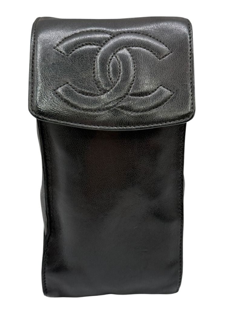 Chanel Black Lambskin Leather CC Logo Snap Pouch – One Size