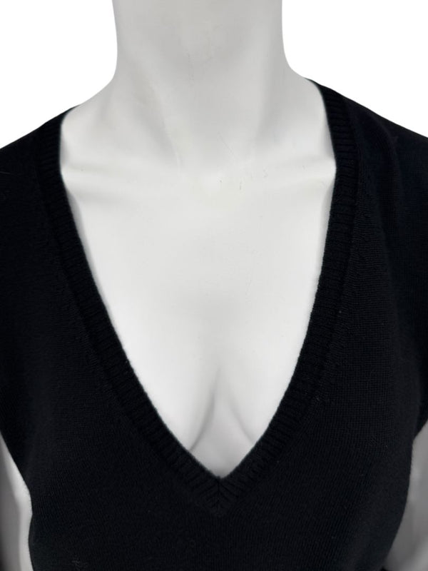 Rubin Chapelle Black Merino Wool Deep V-Neck Sweater – Large Made in Italy