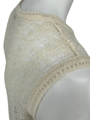 Chanel Ivory Mohair Lace Sleeveless Top – Size 42 (FR)
