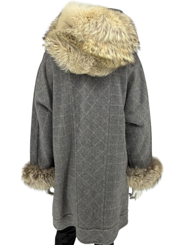 Pamella Roland Grey Wool Cape Style Jacket with Fur Trim Hood & Cuffs – Large