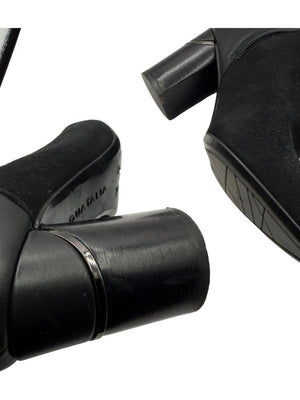 Aquatalia Black Suede/Leather Pointed Toe Booties – Size 9